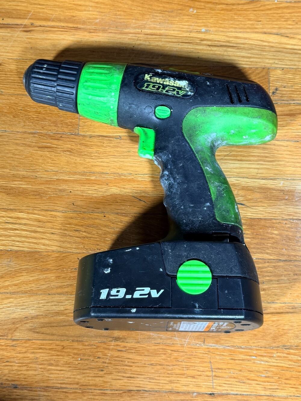 Kawasaki 19.2V Cordless Drill Driver w/ 19.2V Battery 691034 Alltrade